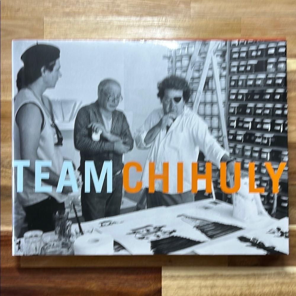 Team Chihuly Art Book